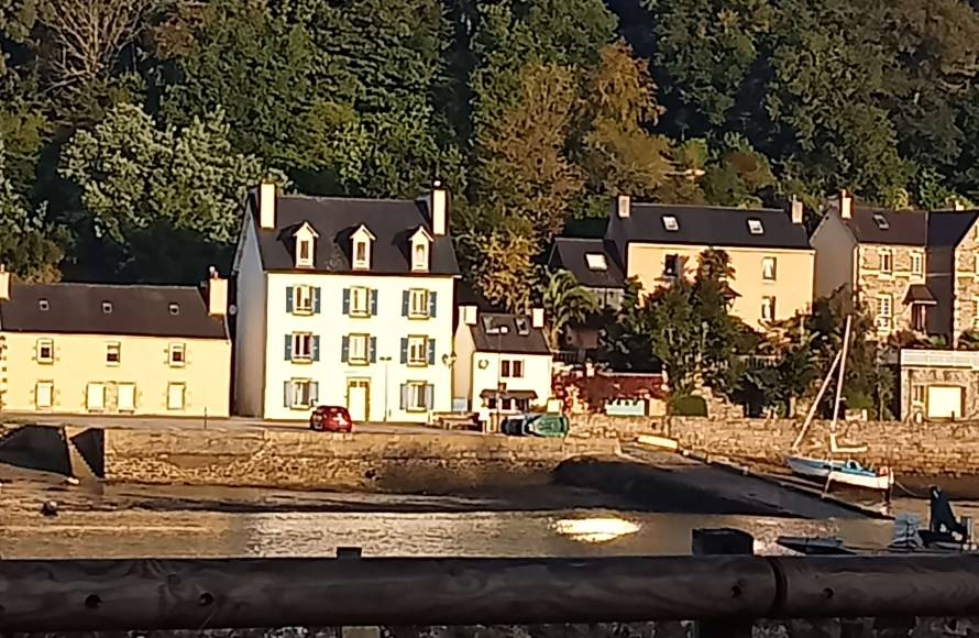 maison de caractère locquénolé baie de morlaix