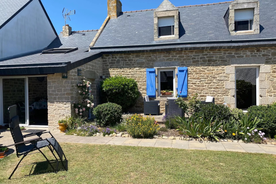 Propriété en Pierres sur la côte Lorientaise sous offre