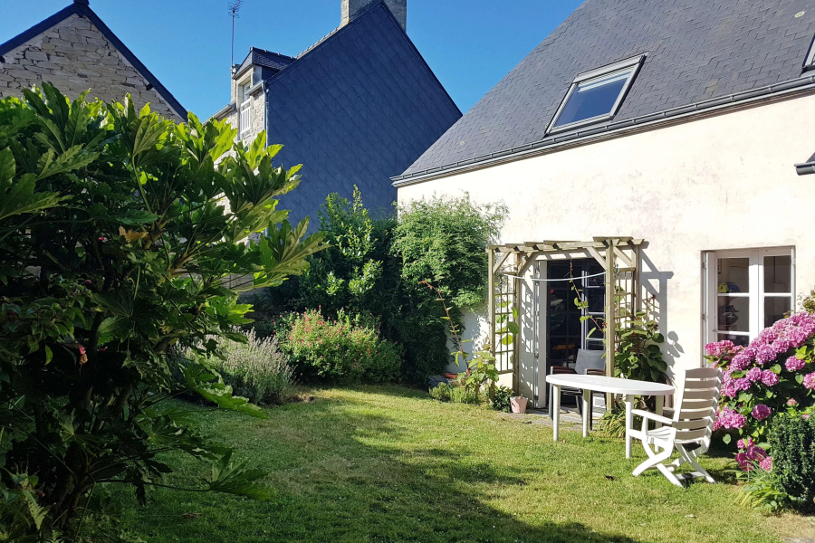 CHARMANTE MAISON DE CARACTERE A ST CAST LE GUILDO