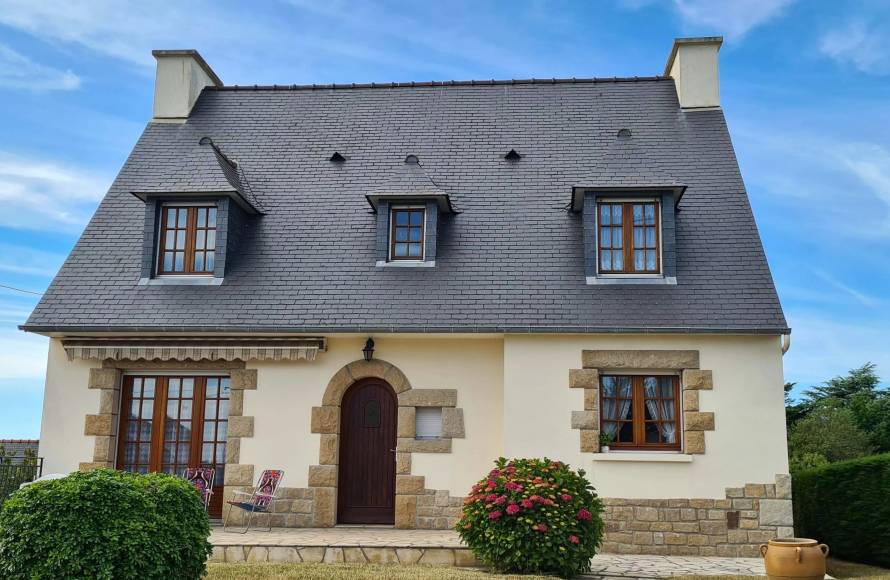 MAISON BRETONNE BORD DE MER A ST CAST LE GUILDO