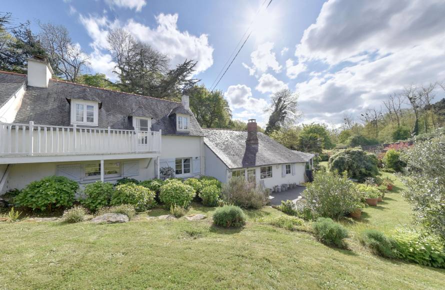 Maison en bordure de La Rance à St Malo