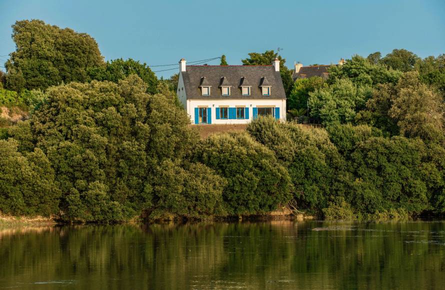 Maison de charme en bord de rivière