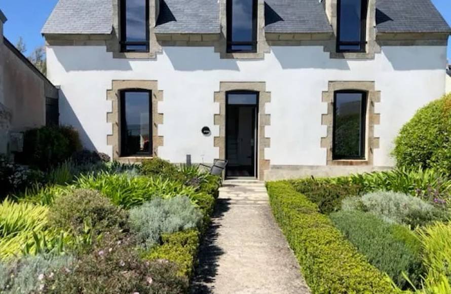 Maison de pêcheur vue mer Penmarch Kerity