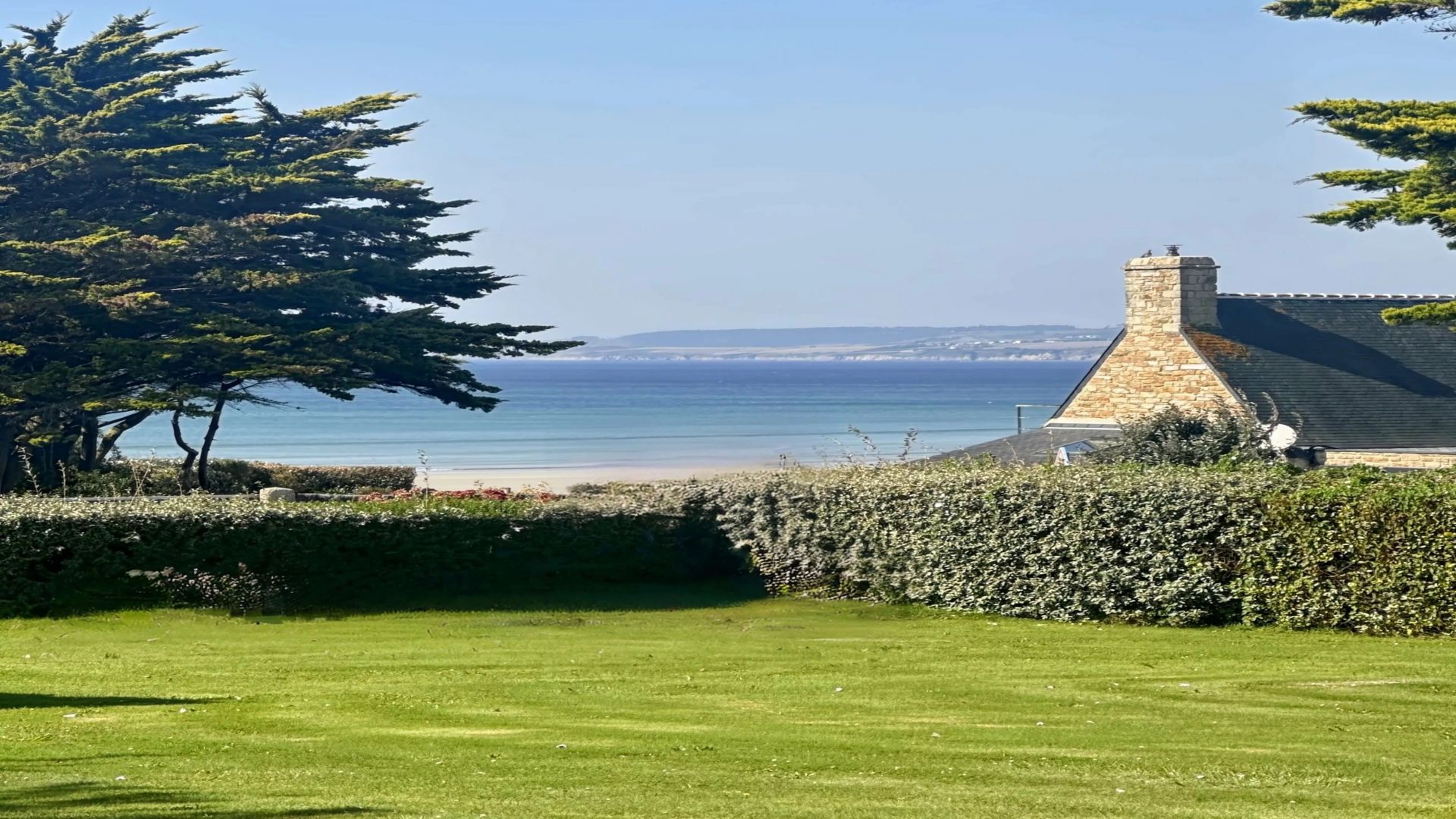 Maison vue mer baie de douarnenez