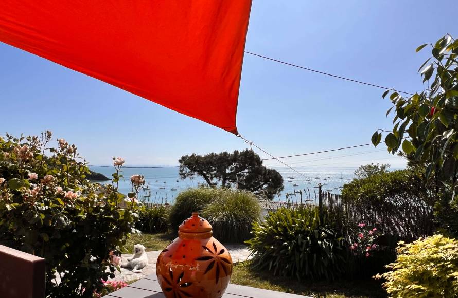 Maison contemporaine avec vue mer à Port-Mer à Cancale