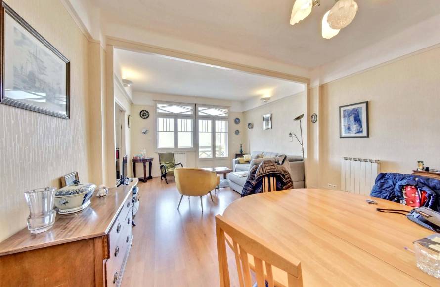 Appartement avec vue mer et terrasse Dinard centre