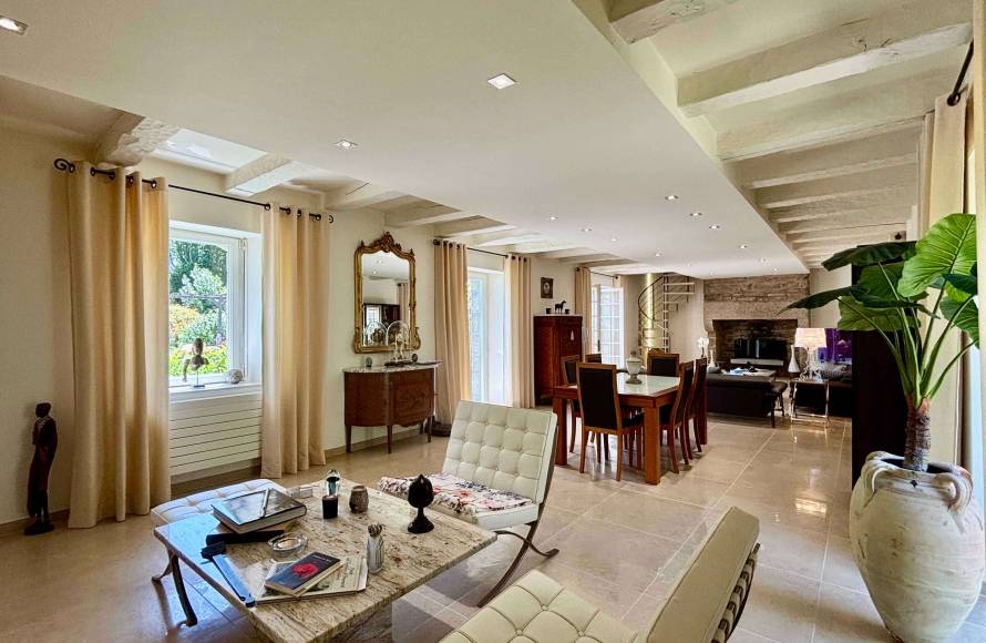 Propriété de caractère avec piscine Guidel Morbihan