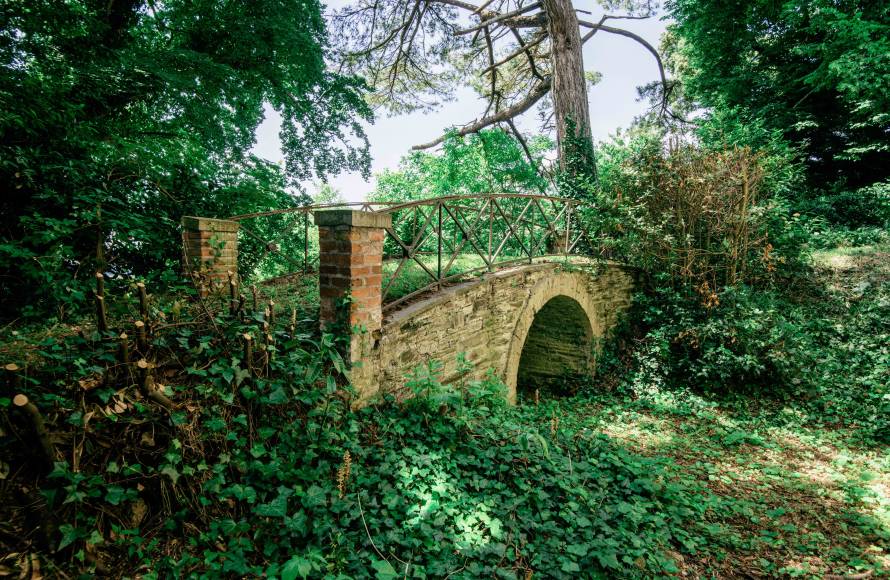 Manoir du XIX° siècle en centre-ville