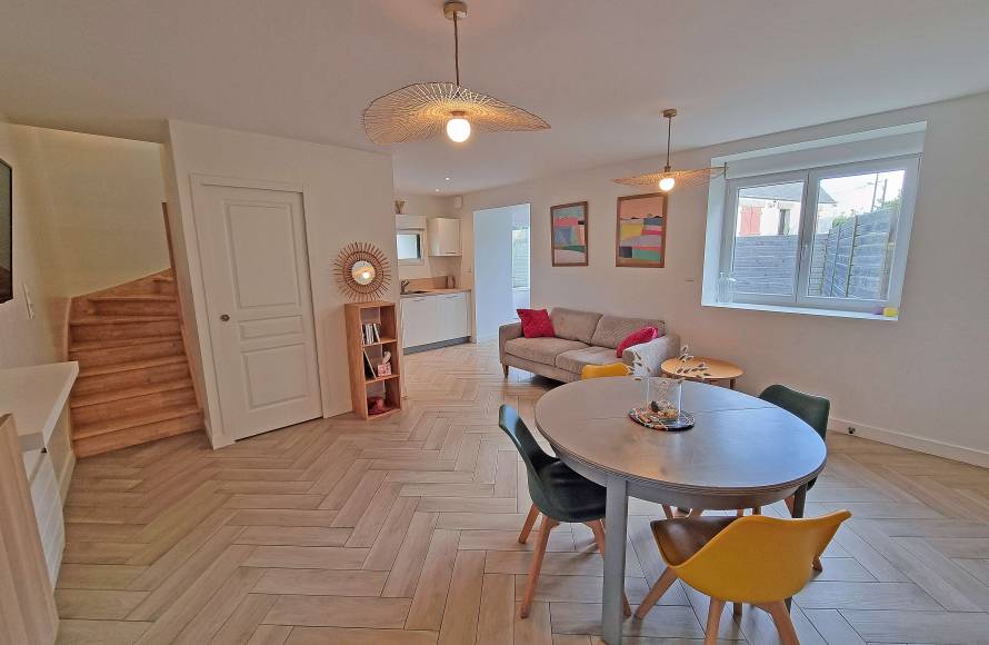 Maison rénovée, 800 mètres des plages, à Plouguerneau