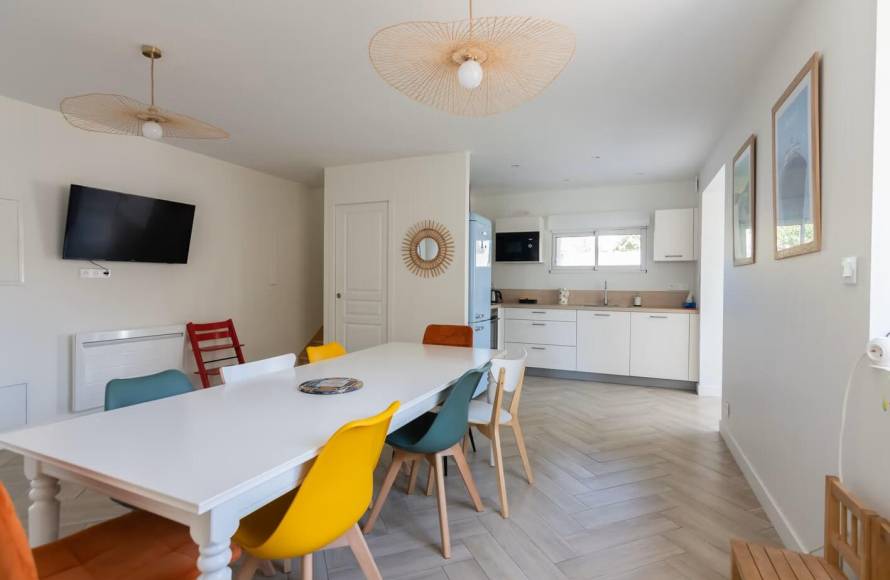 Maison entièrement rénovée, 800 mètres des plages, à Plouguerneau