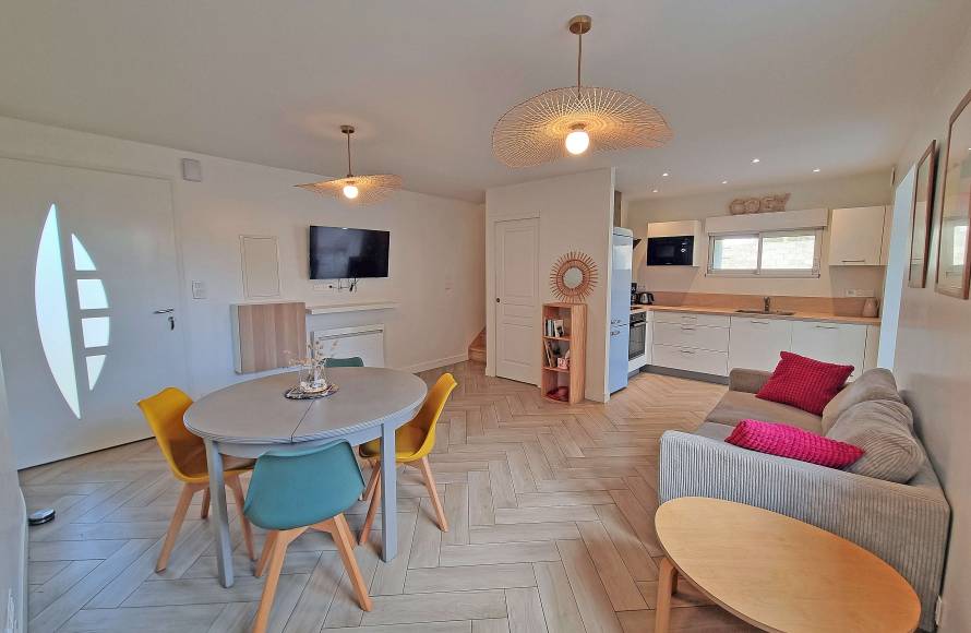 Maison rénovée, 800 mètres des plages, à Plouguerneau