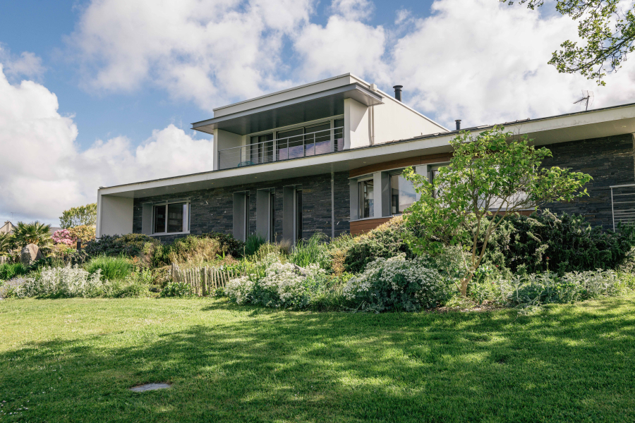 Contemporaine, au coeur du pays des Abers en Finistère